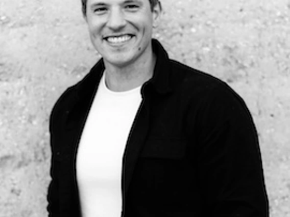 Mark Sundman headshot